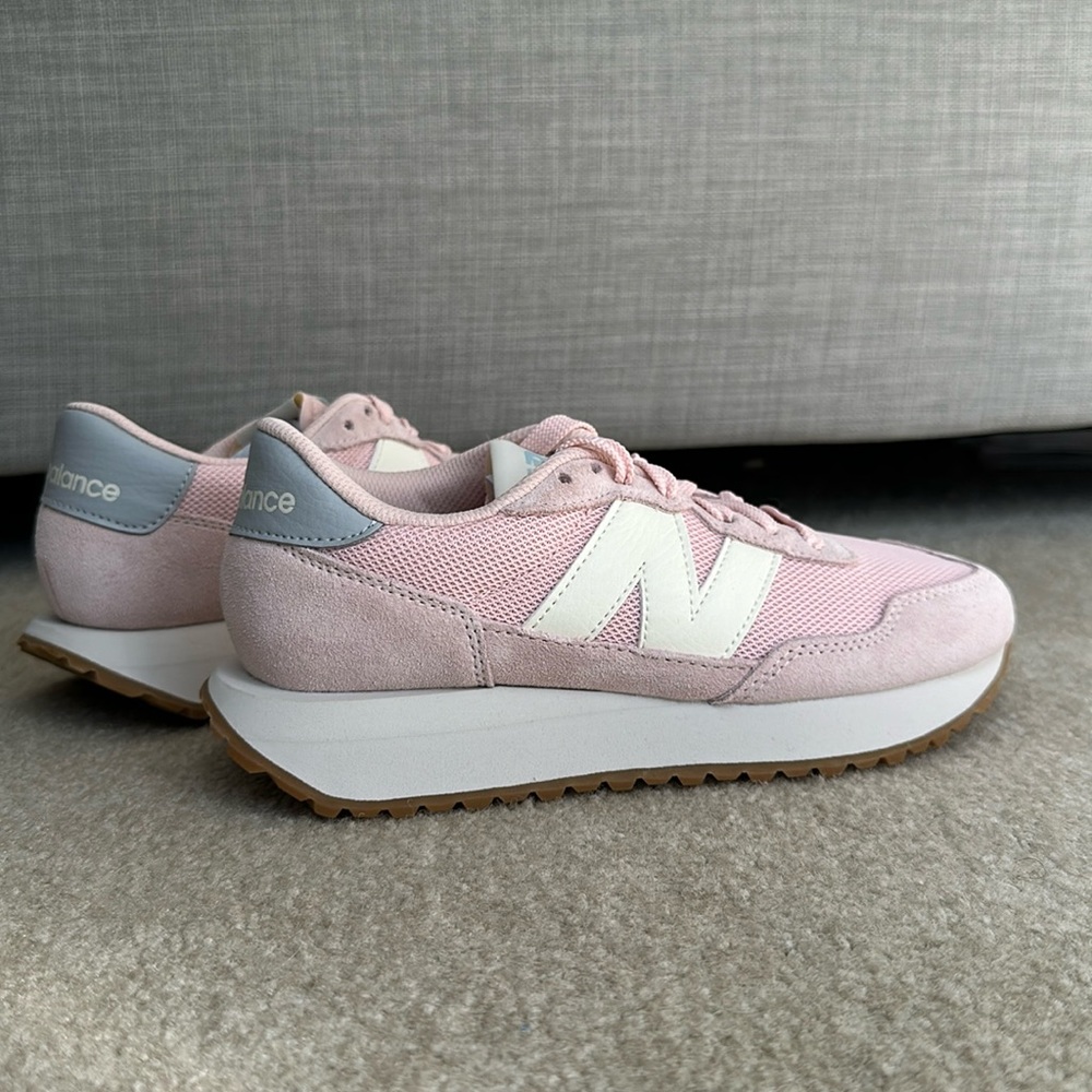 New Balance 237 Sneakers (brand new)